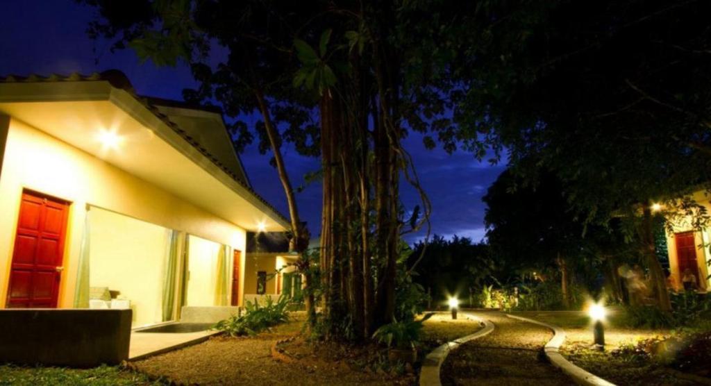 Villa De Mama Rawai Εξωτερικό φωτογραφία